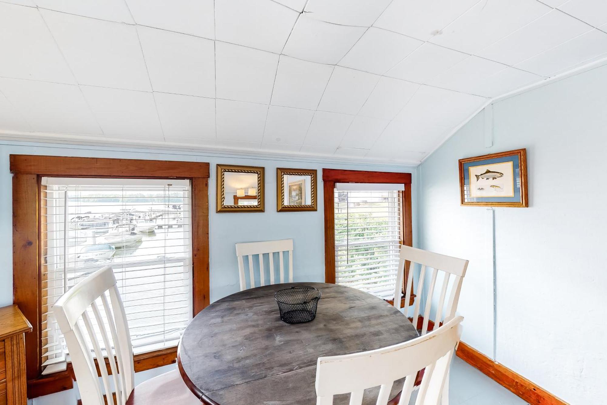 Bayview Cottages & Retreats Standish Room photo